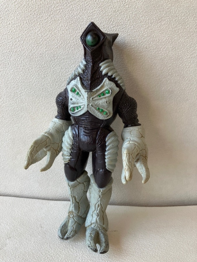 ウルトラ怪獣　81 ザム星人