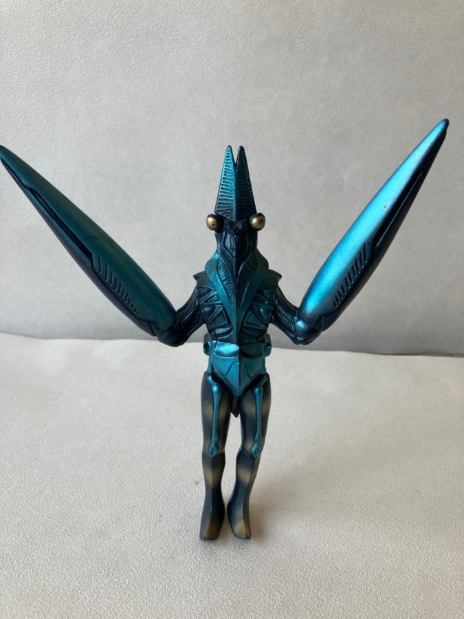 パワードバルタン星人｜バンダイ 旧ウルトラ怪獣シリーズ