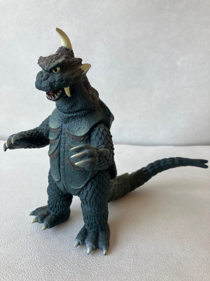 ウルトラ怪獣ゴメス ソフビ