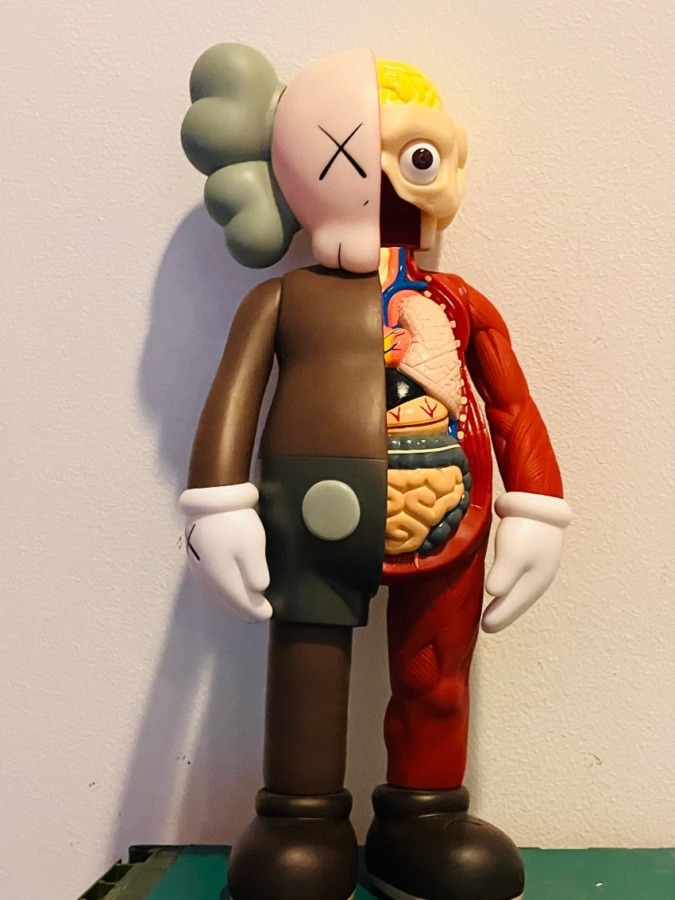 KAWS