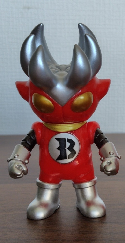 バッカルマン　レッドカラー