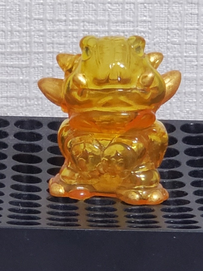 勉造形 バナードン 黄色素体