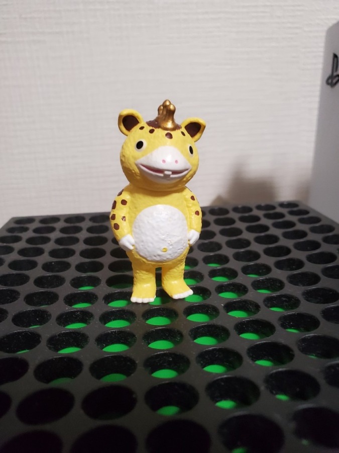ガチャブースカ 黄色