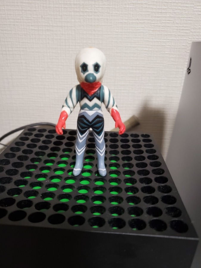 食玩ミニソフビ ガッツ星人