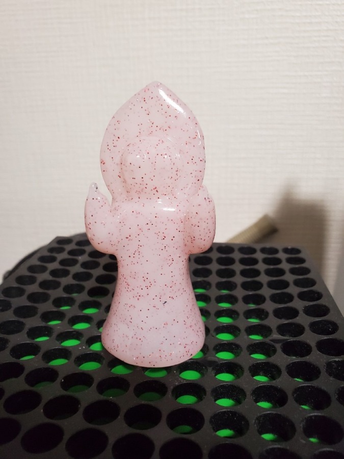 3メートルの宇宙人 指人形 乳白ピンクラメ