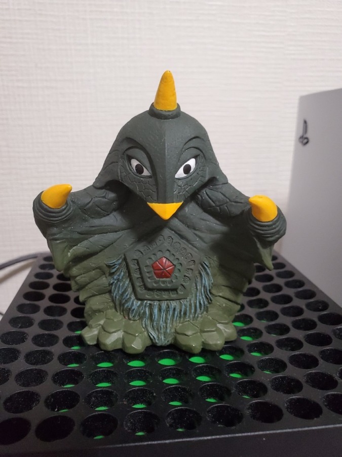 一番くじ貯金箱 ベムスター