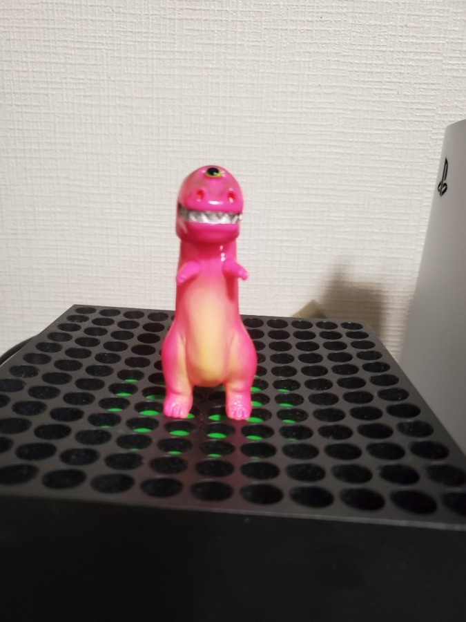 RAMPAGETOY 恐竜のミツフィギュア ティラノサウルス?