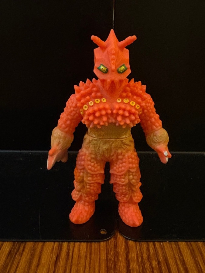 巨大ヤプール ミニソフビ