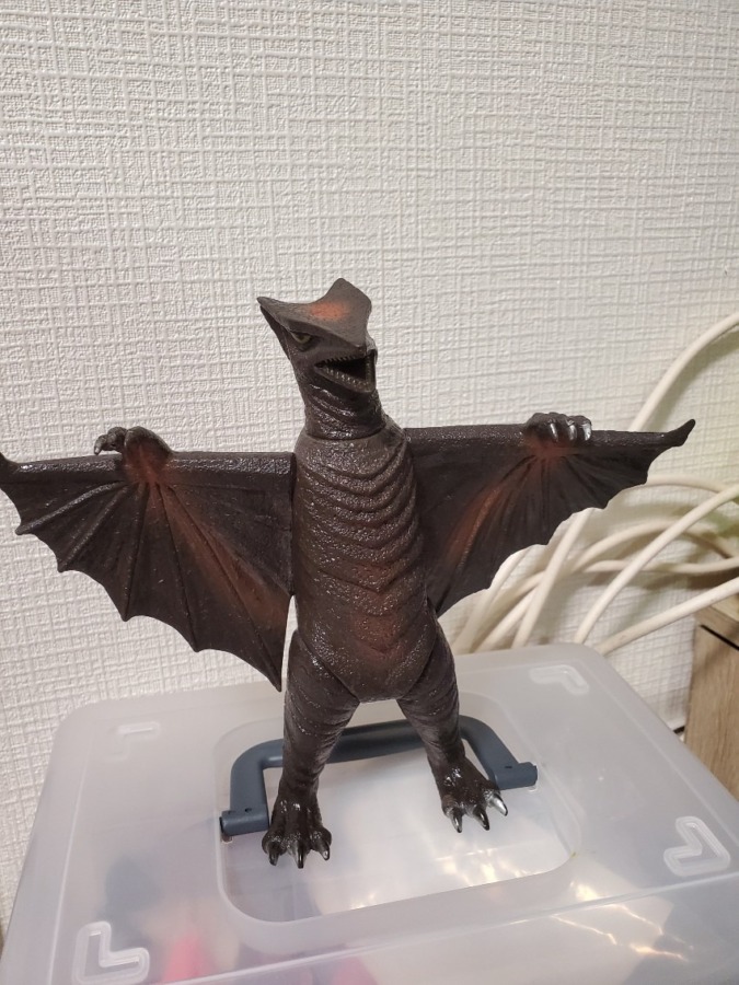 バンダイ ギャオス