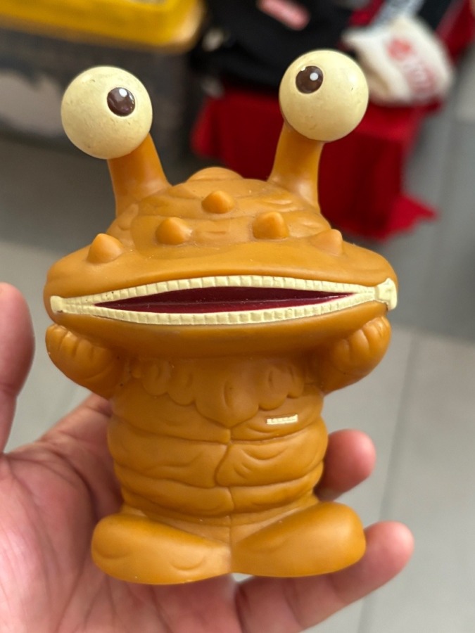 ディフォルメカネゴン ソフビ貯金箱