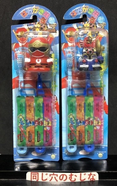 MECHNOIZ TOYS TOKYO FRENZY | ソフビマニア - 日本最大のソフビ検索