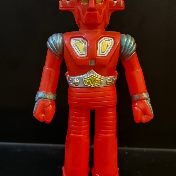 ソフビタカトク、メガロマン ☆メガロマン ソフビ タカトク☆ - メルカリ