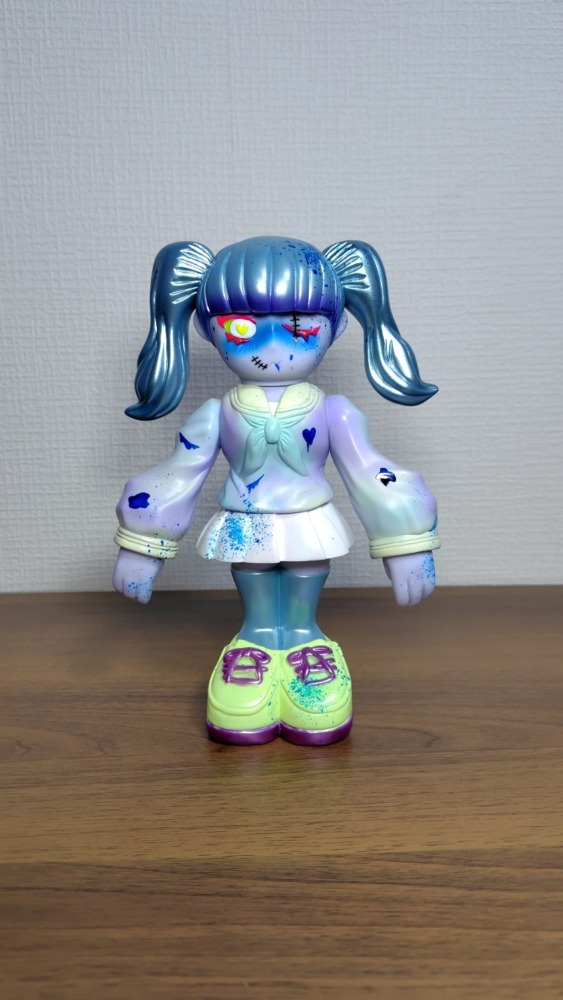 ネオニックゾンビデイナ