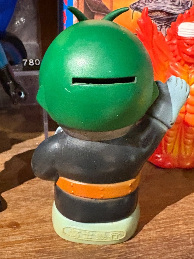 仮面ライダー1号 ソフビ貯金箱 | ソフビマニア - 日本最大のソフビ検索