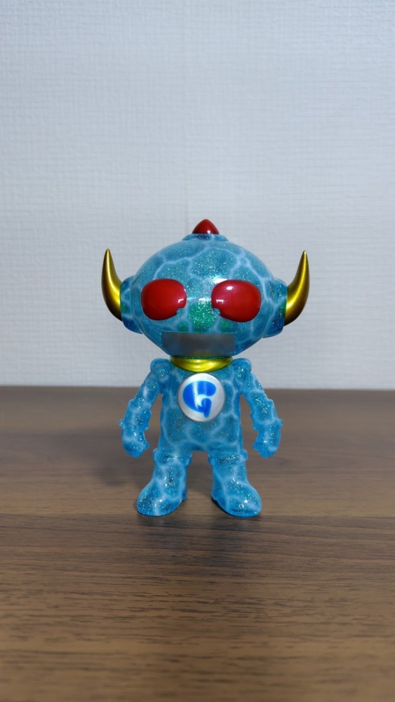 ゲッチャリマン　水中迷彩(赤目)