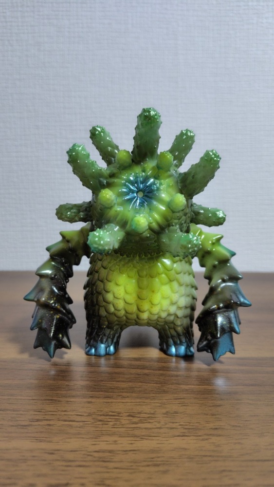 ユーフォルビア人　GID x Monster blue