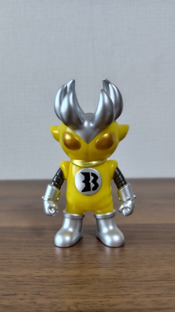 バッカルマン　イエローカラー