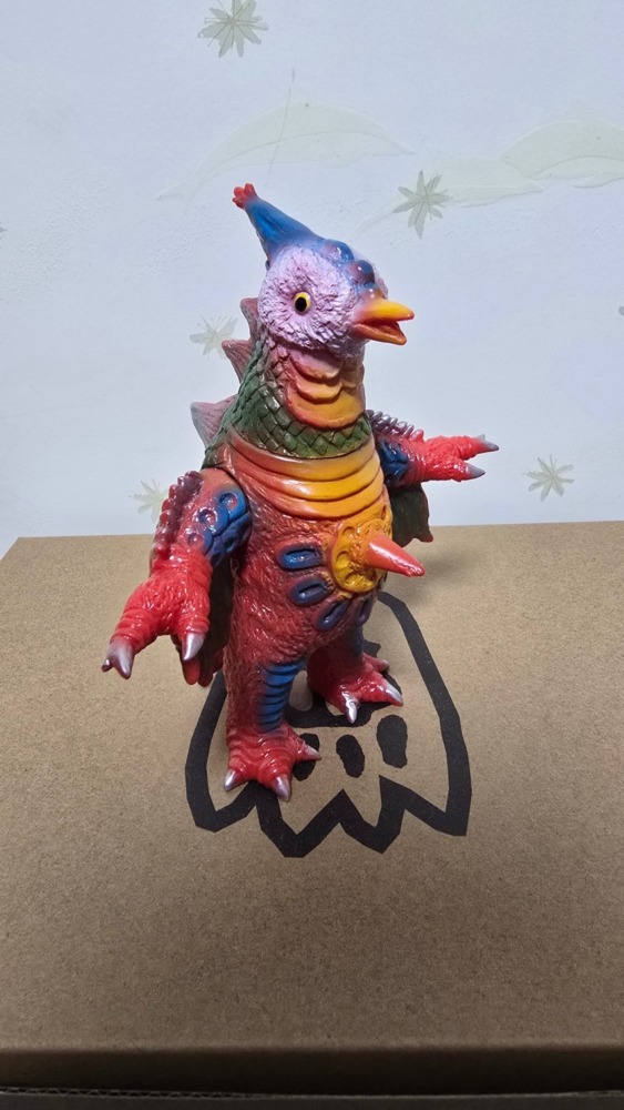 ブラックピジョン(レッドカラー)