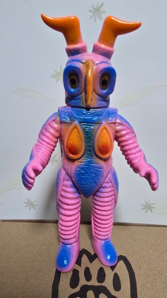ゼットン(ピンクカラー)