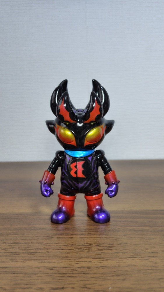 バッカルマン デビル ゴールドアイ