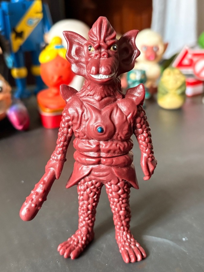 泥棒怪獣ドロボン