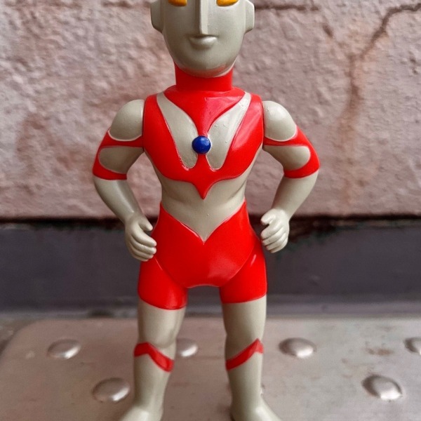 メガロマン (タカトク) | ソフビマニア - 日本最大のソフビ検索