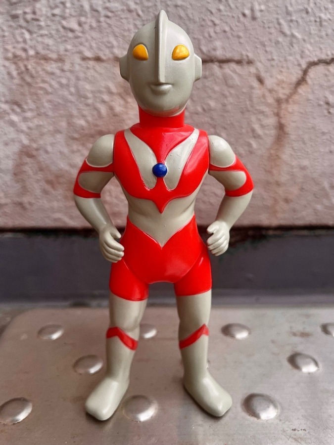 ブルマァク／Sウルトラマン【昭和レトロカラー・黄色目】