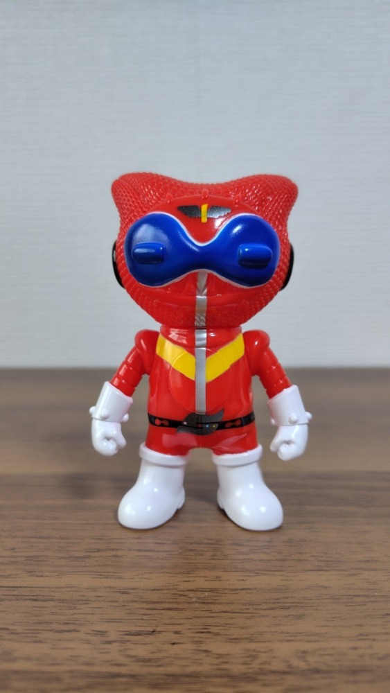 アカレンジャー　ゲッチャリマンネムロッカーver.