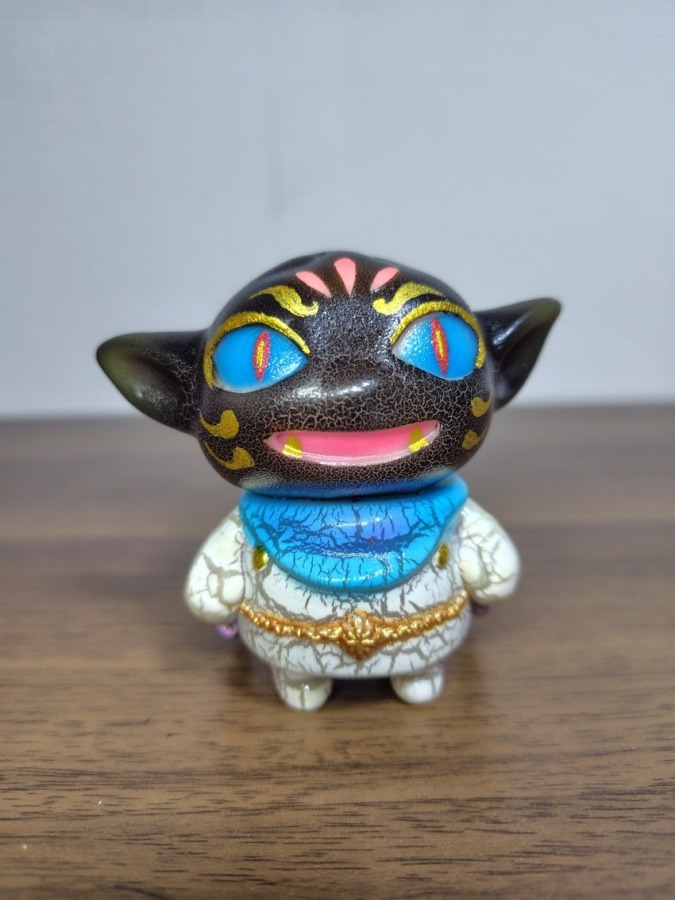 餓鬼エルフまん(蓄光)