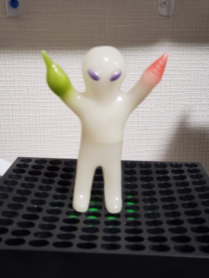 mixture toys グレイ 青蓄光